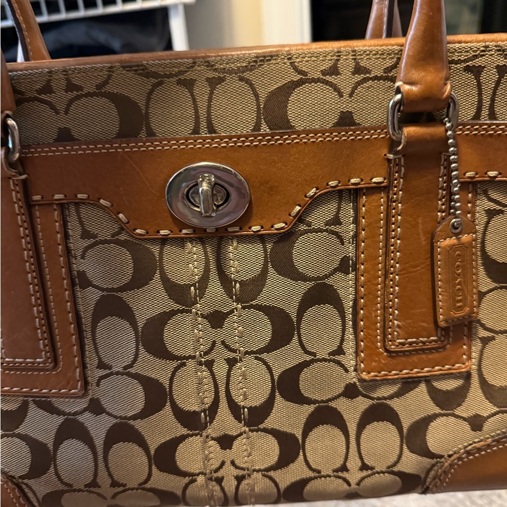 Vintage Coach signature brown and tan leather & canvas top handle tote bag - Picture 10 of 17